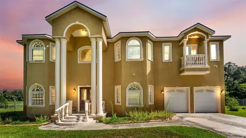 1282 Mcgee Rd, Plant City, FL 33565