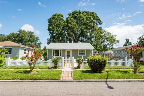 835 49th Ave N, Saint Petersburg, FL 33703