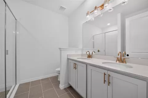 Bath - 1634 Cane Bamboo Dr, Saint Cloud, FL 34771 photo 2 of 2