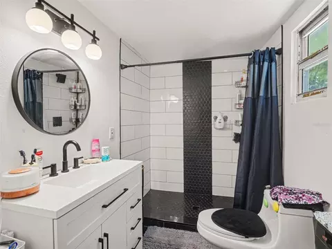 Bath - 2839 19th St W, Bradenton, FL 34205 photo 1 of 2