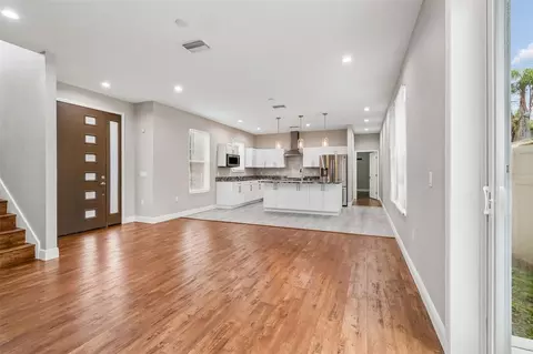 Living - 8528 Patsy St, Tampa, FL 33615 photo 4 of 8