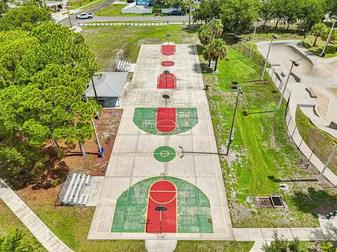 View/Area - 8528 Patsy St, Tampa, FL 33615 photo 3 of 4