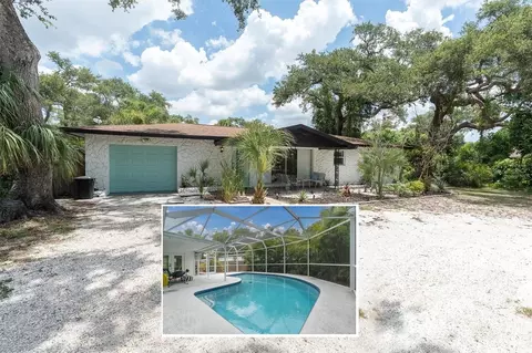4986 Woodland Dr, Saint Petersburg, FL 33708