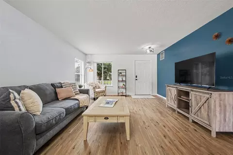 13626 Phoenix, Orlando, FL 32828 photo 6