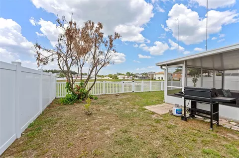Exterior - 13508 Red Ear Ct, Riverview, FL 33569 photo 8 of 10