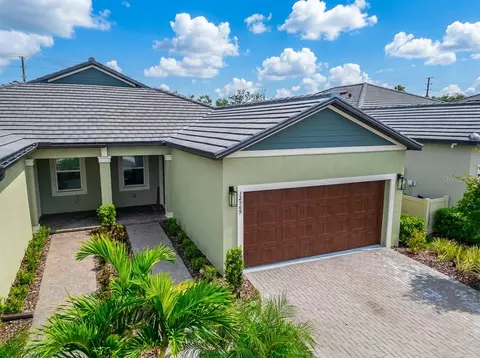 Exterior - 12569 Lily Quartz Loop, Parrish, FL 34219 photo 14 of 19