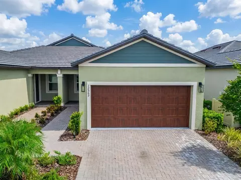 Exterior - 12569 Lily Quartz Loop, Parrish, FL 34219 photo 1 of 19