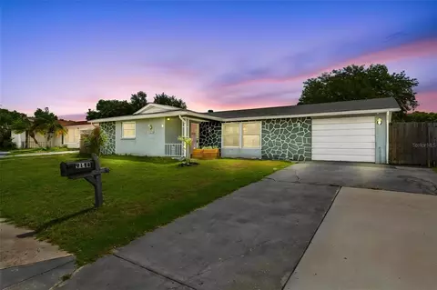 9140 Cochise Ln, Port Richey, FL 34668