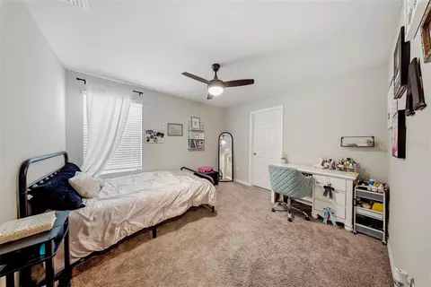 Bedroom - 12953 Camarillo Pl, Lithia, FL 33547 photo 4 of 6