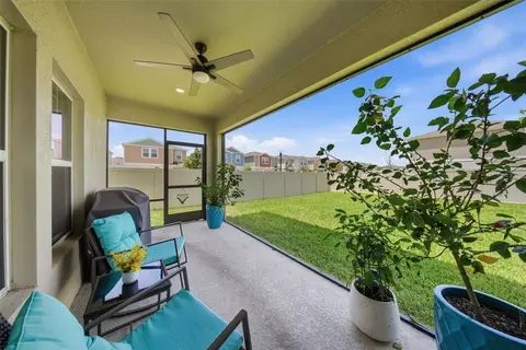 Exterior - 12953 Camarillo Pl, Lithia, FL 33547 photo 2 of 3
