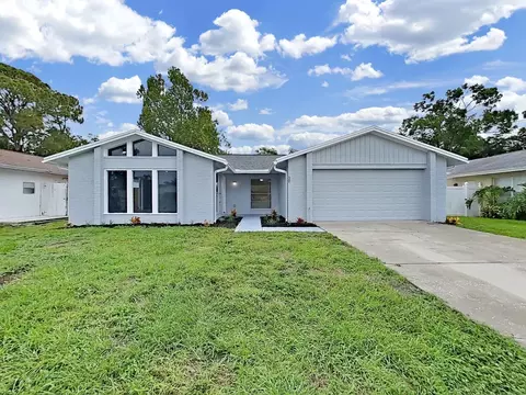 7513 Mayfair Ct, Tampa, FL 33634