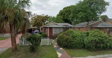1123 29th St S, Saint Petersburg, FL 33712