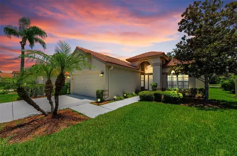1111 Dartford Dr, Tarpon Springs, FL 34688