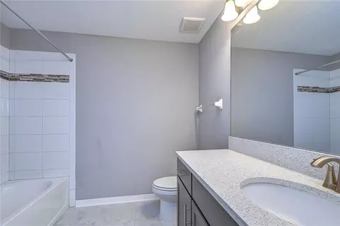 Bath - 1621 Leaf Flower Ln, Lutz, FL 33558 photo 7 of 7