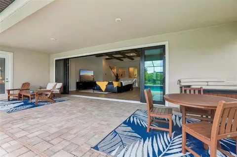 Exterior - 6092 Hidden Branch Dr, Apollo Beach, FL 33572 photo 13 of 21