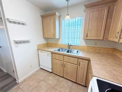 1503 23rd Ave W, Bradenton, FL 34205 photo 8
