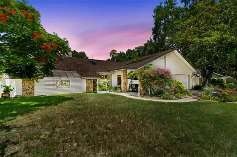 2781 Valencia Ln W, Palm Harbor, FL 34684