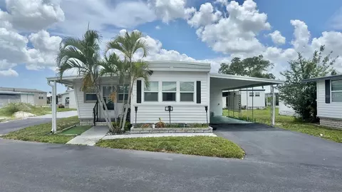 7064 Mount Hawthorne Rd NE #584, Saint Petersburg, FL 33702