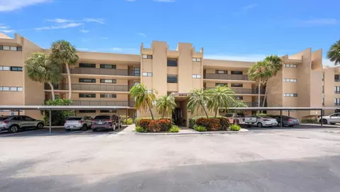 2614 Cove Cay Dr #409, Clearwater, FL 33760