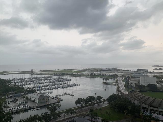 1 Beach Dr SE #1907, Saint Petersburg, FL 33701