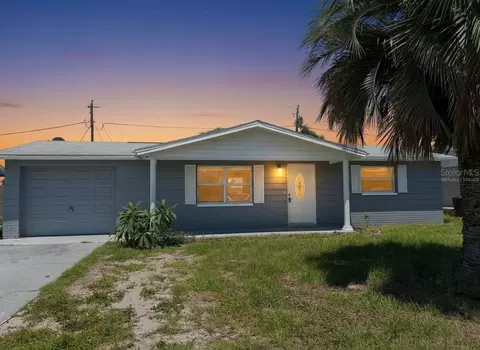 3511 Cambridge St, New Port Richey, FL 34652