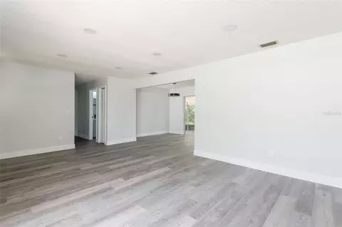 Living - 902 Shangri La Dr, Seffner, FL 33584 photo 4 of 6