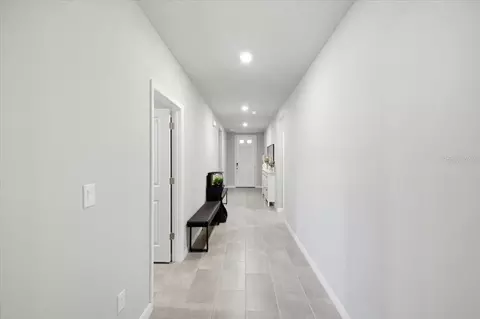 Entry Way - 10119 Daybreak Gln, Parrish, FL 34219 photo 7 of 7