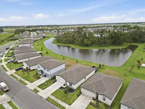 View/Area - 10119 Daybreak Gln, Parrish, FL 34219 photo 4 of 5