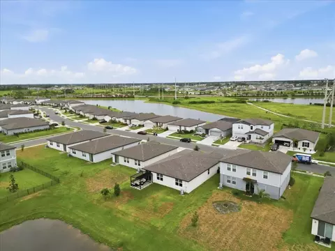 View/Area - 10119 Daybreak Gln, Parrish, FL 34219 photo 3 of 5