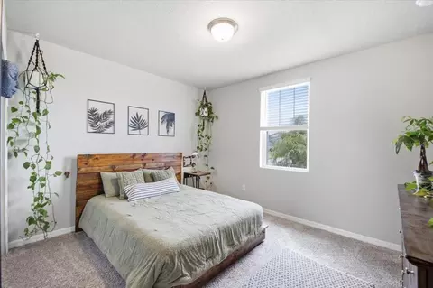 Bedroom - 10119 Daybreak Gln, Parrish, FL 34219 photo 2 of 4