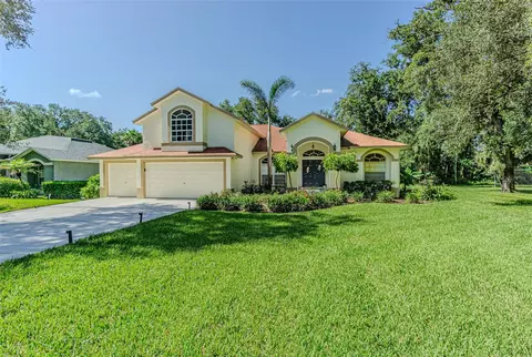 Exterior - 2409 Fox Forest Dr, Lutz, FL 33549 photo 1 of 8
