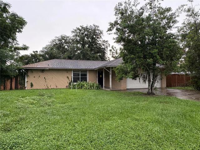 7121 N 50th St, Tampa, FL 33617