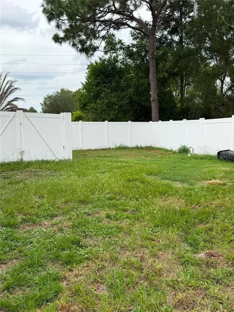 Exterior - 4470 Gondolier Rd, Spring Hill, FL 34609 photo 9 of 11