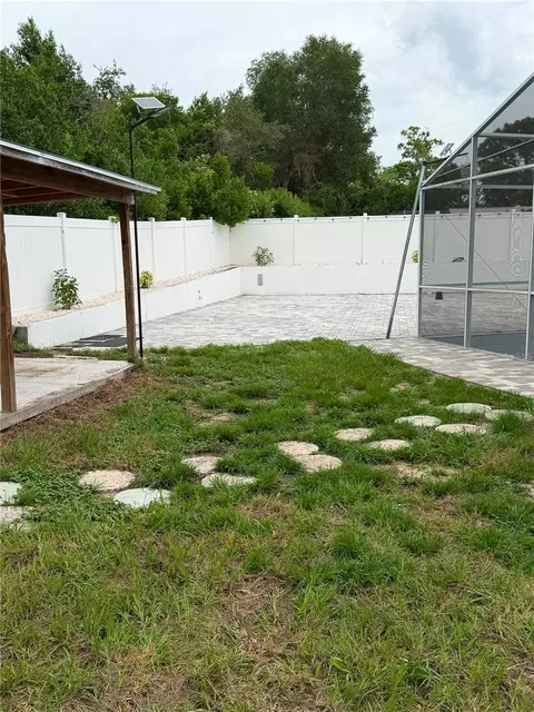 Exterior - 4470 Gondolier Rd, Spring Hill, FL 34609 photo 8 of 11