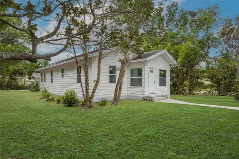 4660 7th Ave N, Saint Petersburg, FL 33713