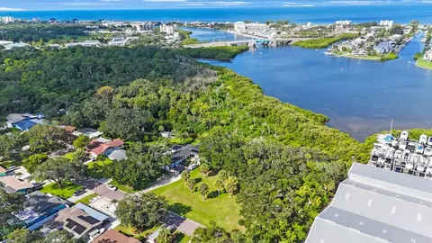 145 Th Ln, Largo, FL 33774 photo 9