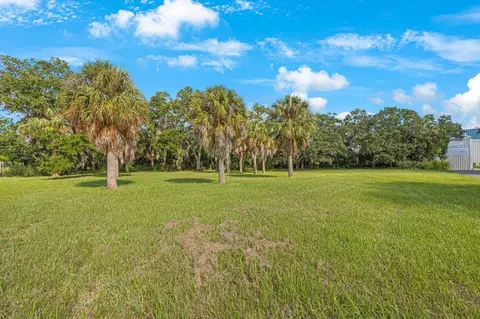 145 Th Ln, Largo, FL 33774 photo 30