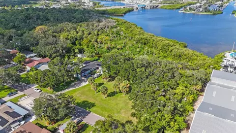 145 Th Ln, Largo, FL 33774 photo 8