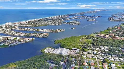 145 Th Ln, Largo, FL 33774 photo 14