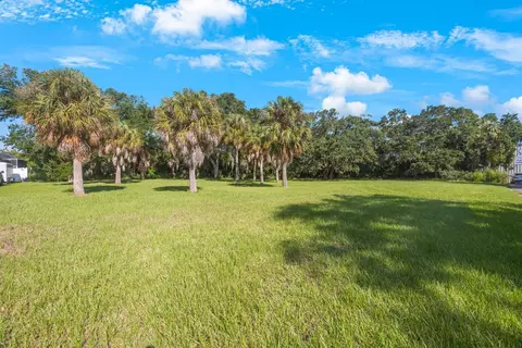 145 Th Ln, Largo, FL 33774 photo 22