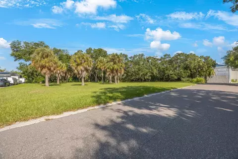 145 Th Ln, Largo, FL 33774 photo 23