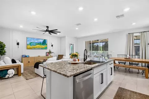 Kitchen - 12473 Dora Trl, Parrish, FL 34219 photo 4 of 4