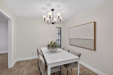 Dining - 724 Isleton Dr, Brandon, FL 33511 photo 3 of 4