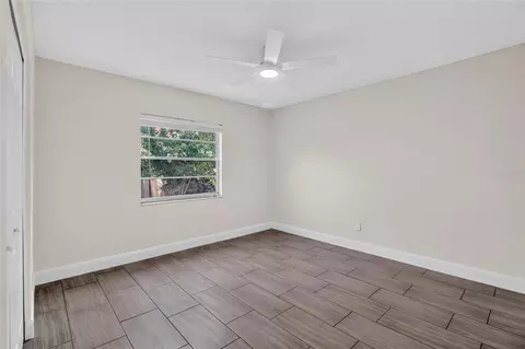 Bedroom - 724 Isleton Dr, Brandon, FL 33511 photo 6 of 7