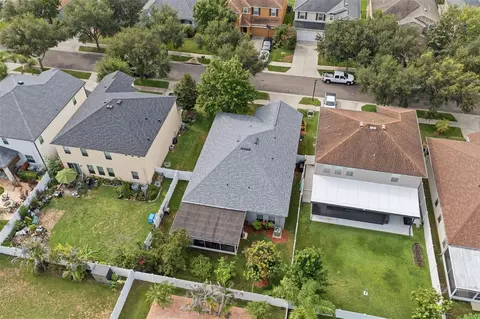 View/Area - 2814 Maple Brook Loop, Lutz, FL 33558 photo 4 of 14