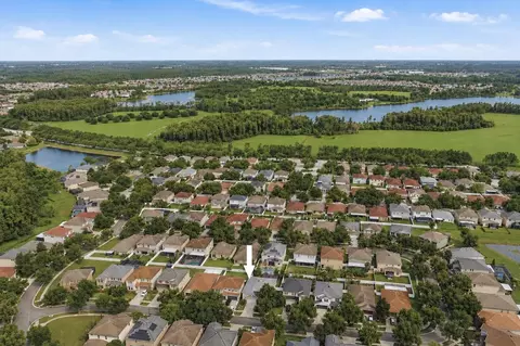 View/Area - 2814 Maple Brook Loop, Lutz, FL 33558 photo 3 of 14