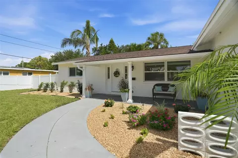 1819 Maryland Ave NE, Saint Petersburg, FL 33703