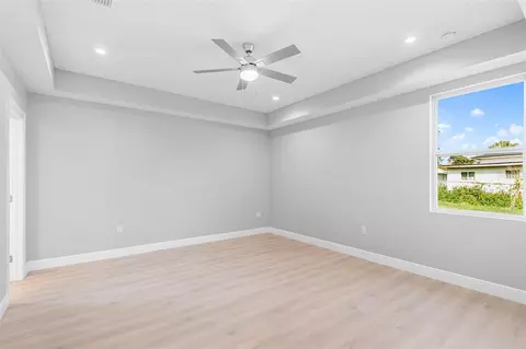 Bedroom - 2519 Avenue E SW, Winter Haven, FL 33880 photo 1 of 5