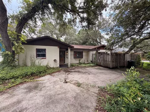 2342 Pembrook Dr, Clearwater, FL 33764