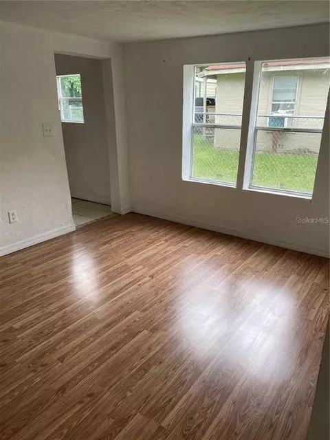Living - 414 NW 9th Ave, Ocala, FL 34475 photo 1 of 1